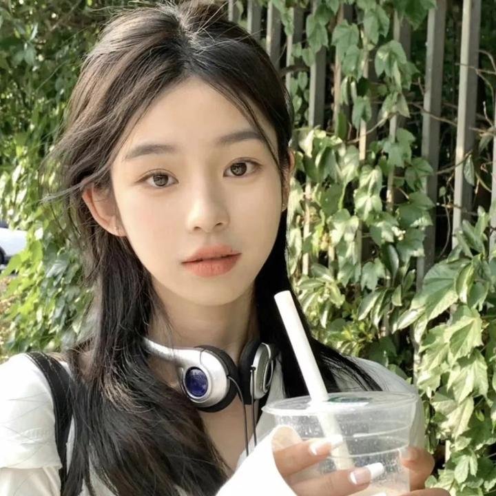 荡妇娜娜